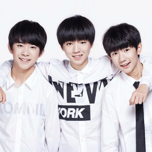 TFBOYS - HEART (Live)歌词