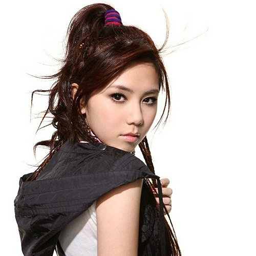 G.E.M. 邓紫棋/方大同 - Just The Way You Are歌词